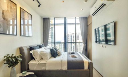 ขายคอนโด - ขายขาดทุน Condo Park Origin Phrom Phong (มีหลายห้อง) 29 ตรม. 1นอน ชั้นสูง วิวแม่น้ำ ตกแต่งครบ