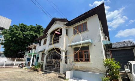 ขายบ้าน - ขายด่วน ที่ดินพร้อมสิ่งปลูกสร้างเก่าตามสภาพ หมู่บ้านพิบูลย์การ์เด้นวิลล์