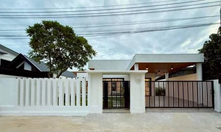 ขาย-ให้เช่าบ้าน - ขายให้เช่าพลูวิลล่าสร้างใหม่ ใกล้สวนสุขภาพหนองปรือ บางละมุง ชลบุรี