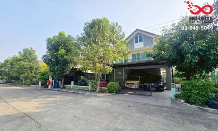 ขายบ้าน - ขายบ้านเดี่ยว 2 ชั้น 70 ตรว. หมู่บ้านกรีนลีฟ ราษฎร์อุทิศ 11 สุวินทวงศ์ หน้าโครงการ