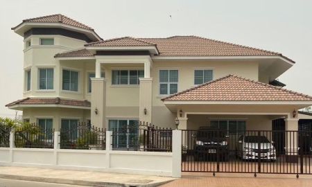 ขายบ้าน - ขายบ้านหลังใหญ่ หลังแรก ทำเลหน้าสุด เข้า-ออกสะดวก เป็นส่วนตัว หน้าบ้านไม่ตรงกับใครศิวาลัย4 สันกำแพง