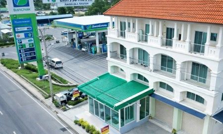 ให้เช่าอาคารพาณิชย์ / สำนักงาน - รพ.วิภาราม อมตะนคร 2 กม. นิคมอมตะนคร 500 ม. ปั้มบางจาก อาคารพาณิชย์ 4 ชั้น 3 นอน 1 น้ำ 352 ตร.ม.ทำเลศักยภาพเฟส 4