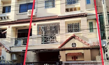 ขายทาวน์เฮาส์ - ขาย ทาวน์โฮม 3 ชั้น ใกล้ห้างสรรพสินค้าและตลาดหลายแห่ง เดินทางสะดวกทั้งฝั่งธนฯ และข้ามไปโซนบางรัก สาทร พร้อมมูลค่าเพิ่มจากรถไฟฟ้า MRT สายสีม่วงในอนาคต