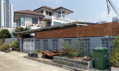 ให้เช่าบ้าน - ให้เช่าบ้านเดี่ยวชั้นเดียว ซอยประชาราษฏร์บำเพ็ญ 10 ใกล้เซ็นทรัล พระราม 9