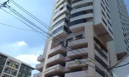 ให้เช่าคอนโด - ให้เช่าคอนโด 448/99, 35 ตรม. (ฝั่งสระว่ายน้ำ) ใกล้สำนักงานเขตห้วยขวาง