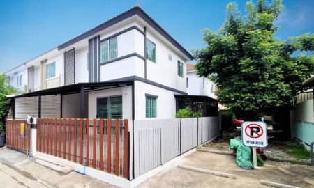 ขายทาวน์เฮาส์ - ถูกสุดในย่านนี้!! ทาวน์โฮม 2 ชั้น หลังมุม รีโนเวทใหม่ ม.พฤกษา 82 ประชาอุทิศ ใกล้ห้าง รร.สารสาสน์ วงแหวนกาญจนาฯ