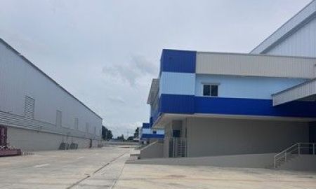 ให้เช่าโรงงาน / โกดัง - ให้เช่าโกดังสร้างใหม่ให้เช่าคลังสินค้าเขตฟรีโซนอยู่อำเภอศรีราชาจังหวัดชลบุรี ใกล้แหลมฉบัง ศรีราชา