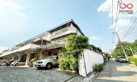 ขายทาวน์เฮาส์ - ขายทาวน์โฮม 3 ชั้น 39 ตร.ว. เขตดุสิต เทอดดำริ - นครไชยศรี - เศรษฐสิริ - ราชวัตร ใกล้ทางพิเศษศรีรัช