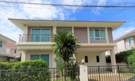 ให้เช่าบ้าน - ให้เช่า บ้านเดี่ยว 2 ชั้น โครงการระดับพรีเมี่ยม ไลฟ์ บางกอก บูเลอวาร์ด บนถนนรังสิต-นครนายกคลอง 2