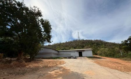 ให้เช่าโรงงาน / โกดัง - โกดังให้เช่าทำเลดี ศรีราชา ใกล้ท่าเรือแหลมฉบัง เหมาะทำคลังสินค้า