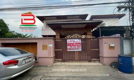 ขายบ้าน - บ้านเดี่ยว ซอยรังสิต-นครนายก 16 (รังสิตคลอง1) เนื้อที่ 52 ตรว. (ใกล้ตลาดธรรมะสุขใจ) ถนนรังสิต-นครนายก ตำบลประชาธิปัตย์ อำเภอธัญบุรี จังหวัดปทุมธานี