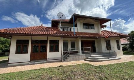 ขายบ้าน - บ้านหรูใจกลางเมืองศรีสะเกษ บ้านใหญ่ งานไม้ประดู่ทั้งหลัง ทำเลทองใกล้ศูนย์ราชการ