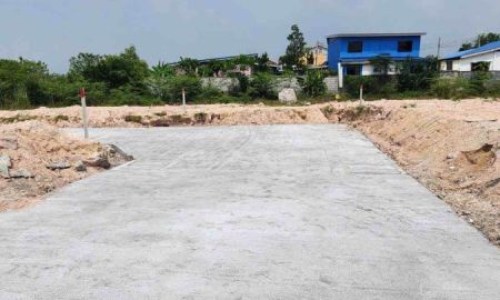 ขายที่ดิน - ขาย ที่ดินแบ่งแปลง แปลงละประมาณ 100 ตรว. ตารางวา ละ 20,000 บาท อยู่ซอยกวนอู หนองเกตุใหญ่