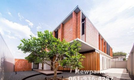 ขายบ้าน - 428939 ขายบ้านเดี่ยว ขนาด 186 ตารางวา พื้นที่ใช้สอย 600 ตรม. บ้านเดี่ยวสุดหรูบนทำเลย่านเกษตรนวมินทร์ลาดพร้าว วิวพาโนราม่า