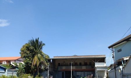 ขายที่ดิน - ขายที่ดินพร้อมสิ่งปลูกสร้าง ขนาด211ตรว ใกล้ท่าเรือแหลมฉบัง และใกล้ถนนสุขุมวิทและมอเตอร์เวย์ชลบุรี-พัทยา.