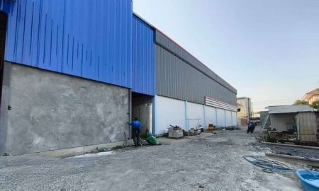 ให้เช่าโรงงาน / โกดัง - ให้เช่าโกดัง 750ตารางเมตรมีไฟฟ้า 100 A ซอยวัดแคราย ตำบลคลองมะเดื่อ รถคอนเทนเนอร์ เข้าออกสะดวก