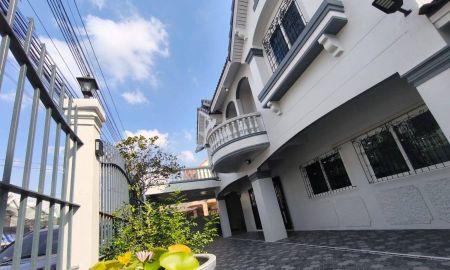 ให้เช่าบ้าน - ให้เช่า บ้านเดี่ยว โครงการ รังสิยา 2 สุขุมวิท 101/1 6 ห้องนอน รีโนเวทใหม่ พร้อมเข้าอยู่ ทำโฮมออฟฟิศได้ ราคา 50,000 บาท / เดือน