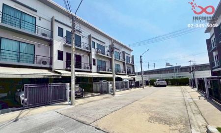 ขายทาวน์เฮาส์ - ขายทาวน์โฮม 3 ชั้น บ้านกลางเมือง ปิ่นเกล้า-จรัญฯ 19 ตร.ว. ถนนจรัญสนิทวงศ์ ขายต่ำกว่าทุน