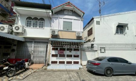 ขายทาวน์เฮาส์ - ขายทาวน์เฮ้าส์ 2 ชั้น ซอยลาดพร้าว87 แยก3 พื้นที่ 16 ตารางวา สภาพนางฟ้า พร้อมเข้าอยู่ ขายเพียง 2.7 ล้านบาทเท่านั้น