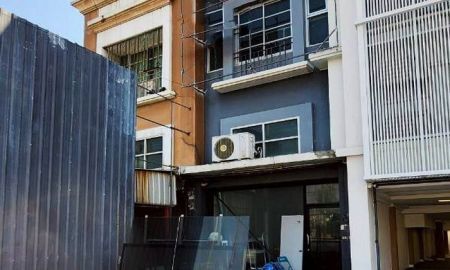 ขายอาคารพาณิชย์ / สำนักงาน - ขายอาคารพาณิชย์ ติดถนนราชพฤกษ์ ตำบลบางรักน้อย อำเภอเมือง นนทบุรี