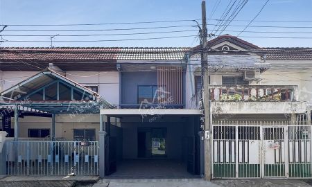 ขายทาวน์เฮาส์ - หมู่บ้านหงส์ประยูร 1 บางบัวทอง ต่อเติมครบพร้อมอยู่ ทำเลดีใกล้สี่แยกบางพลู