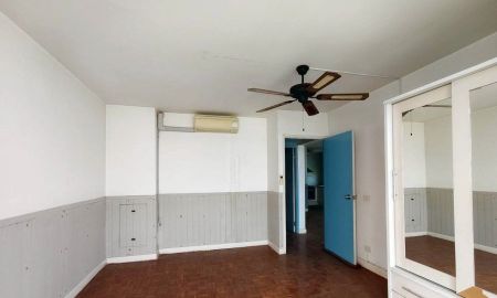 ขายคอนโด - ขายคอนโดเลควิว เมืองทองธานี ริเวียร่า 3 ห้องใหญ่ 80 ตร.ม. 2 นอน ชั้น 21A เพียง 2.2 ล้าน ใกล้อิมแพ็ค