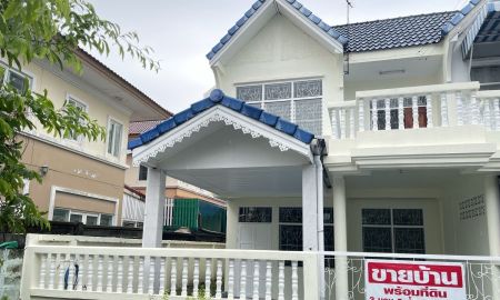 ขายทาวน์เฮาส์ - ขายด่วนมาก ทาวเฮ้าส์ 3 นอน 2 น้ำ 26.5 ตรว.หลังริม พื้นที่ใช้สอย 128 ตรม.เจ้าของขายเอง สนใจมาดูบ้านก่อนได้ รีโนเวทเรียบร้อยพร้อมเข้าอยู่