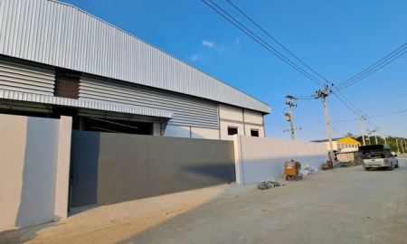 ให้เช่าโรงงาน / โกดัง - ให้เช่าโรรงานพื้นที่สีเขียว 1,750 ตรม พร้อมสำนักงาน ขอใบ รง.4 ใด้ ตําบลสวนหลวง อําเภอกระทุ่มเเบน