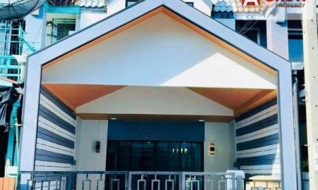 ขายทาวน์เฮาส์ - หมู่บ้านพูนสินธานี 3 เคหะร่มเกล้า64 บ้านสวย รีโนเวทใหม่ทั้งหลัง เฟอร์ฯครบ ตกแต่งพร้อมอยู่