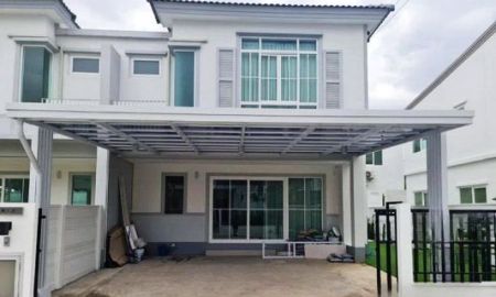 ให้เช่าบ้าน - ให้เช่า] หมู่บ้าน คิว ดิสทริค สุขสวัสดิ์ 76 / 3 ห้องนอน 3 ห้องน้ำ / 38 ตรว. 160 ตรม. **25,000**