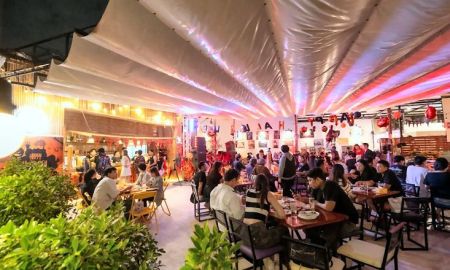 ขายอาคารพาณิชย์ / สำนักงาน - เซ้งร้านอาหารที่นนทบุรี ร้านอาหารมี 200 ที่นั่ง โอกาสลงทุนที่คืนทุนเร็ว