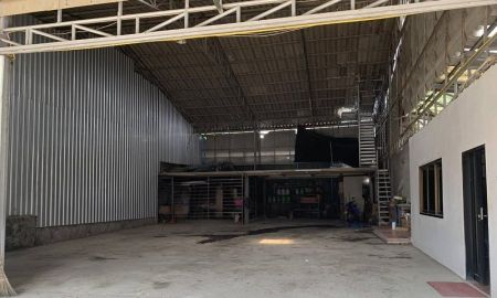 ให้เช่าโรงงาน / โกดัง - ให้เช่าโกดังบางแวก กรุงเทพ ขนาด 240 ตารางเมตร