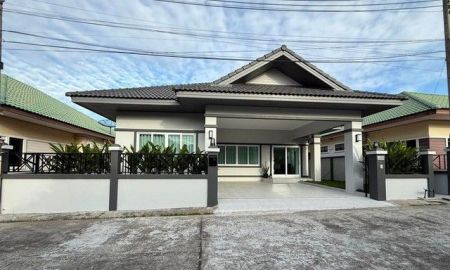 ขายบ้าน - ขายบ้าน หมู่บ้านพรเทพ การ์เด้น วิลล์ หนองปรือ บางละมุง รีโนเวทใหม่ TP-H1905