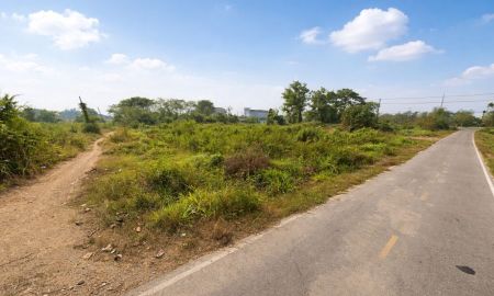 ขายที่ดิน - ขายที่ดิน 70 ตารางวา ในซอย ศรีสง่า ปงแสนทอง เมืองลำปาง