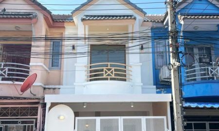 ขายทาวน์เฮาส์ - ทาวน์เฮ้าส์รีโนเวทใหม่ สไตล์มินิมอล หมู่บ้านร่มโพธิ์ บางบัวทอง