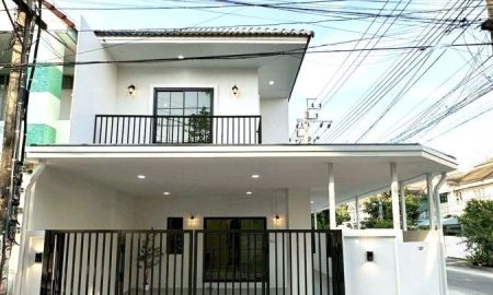 ขายทาวน์เฮาส์ - ทาวน์เฮ้าส์ห้องมุม ซิลล์วิลเลจ สายไหม 54 ถนนสุขาภิบาล 5