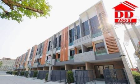 ขายอาคารพาณิชย์ / สำนักงาน - ขายโฮมอ็อฟฟิศ 3.5 ชั้น ชญาดา บิซ เพลส ศรีนครินทร์ - อ่อนนุช เฉลิมพระเกียรติ ร.9 โครงการใหม่ ใกล้ห้างพาราไดซ์พาร์ค