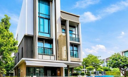 ให้เช่าทาวน์เฮาส์ - ทาวน์โฮมหรู 3นอน 4น้ำ วงศ์สว่าง7-15 ใกล้BTS ติวานนท์ 500ม. 6แอร์ บ้านหลังมุม 18 ตร.ว.207 ตร.ม. บ้านใหม่ พร้อมเฟอร์ฯ 2 จอดรถ 3นอน 4น้ำ