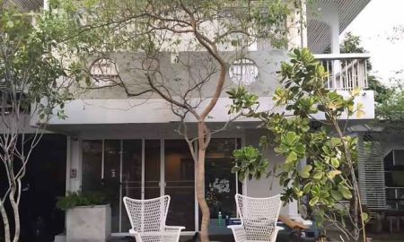 ขายบ้าน - ขายบ้านเดี่ยว หมู่บ้านเสรี 7 พระราม 9 ซอย 62 ขนาด 79 ตร.ว. 3 ห้องนอน ใกล้ The Nine พระราม 9 ราคา 9,900,000 บาท