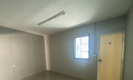 ให้เช่าโรงงาน / โกดัง - ประกาศๆๆ! โกดังว่างให้เช่า ย่านสายไหม31 มีห้องว่างให้เช่าแล้วแต่รีบหน่อยนะคะเพราะตอนนี้ก็ใกล้จะเต็มแล้วจ้าาา! ใครมาก่อนได้ก่อนนะ รีบเลย