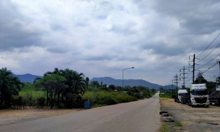 ขายที่ดิน - ขายที่ดินทำเลทอง 5 ไร่ ติดถนนสาย 9 ต.มะขามคู่ อ.นิคมพัฒนา ระยอง ทำเลโรงงานและชุมชน