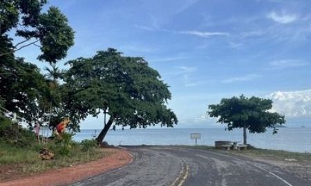 ขายที่ดิน - ขายที่ดินสวย ทำเลดี ติดทะเล ติดภูเขา 11 ไร่ ปากน้ำ ชุมพร