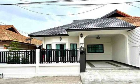 ขายบ้าน - ขายด่วนๆ หลุดจอง บ้านแฝด 3 ห้องนอน รีโนเวทใหม่ พร้อมอยู่ หนองไม้แก่น