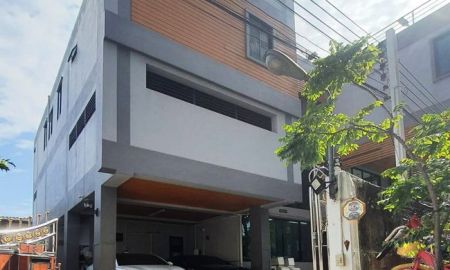 ขายบ้าน - ขายโฮมออฟฟิศ ซอยหมอเหล็ง ถนนราชปรารภ เขตราชเทวี กรุงเทพมหานคร