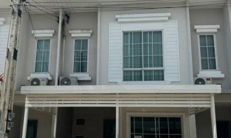 ขายทาวน์เฮาส์ - ขายด่วน ทาวน์โฮม เสนา วีว่า ศรีราชา อัสสัมชัญ ทำเลดี