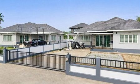 ให้เช่าบ้าน - เทศบาลเมืองแม่โจ้ บ้านเดี่ยวชั้นเดียว ให้เช่า 3นอน 2น้ำ ใกล้ ตลาดสดป่าไผ่ 700 ม. ศรีวังธารการค้า สันทราย