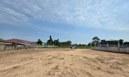 ขายบ้าน - ขายที่ดินบางเสร่ สัตหีบ ชลบุรี แปลงสวย ทำเลดี วิวเขาสวย