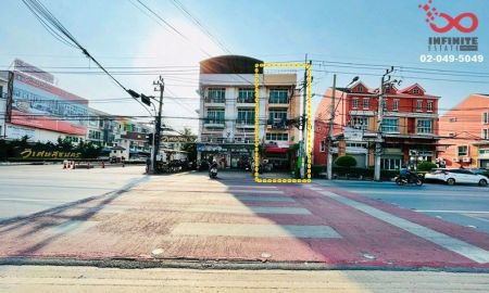 ขายอาคารพาณิชย์ / สำนักงาน - ขายอาคารพาณิชย์ 4ชั้น 35ตรว.ติดถนนประชาอุทิศ 90 ทุ่งครุ หน้าหมู่บ้านวิเศษสุขนคร 16