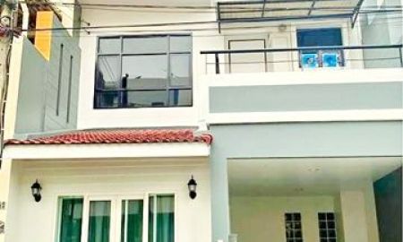 ให้เช่าทาวน์เฮาส์ - รร.นานาชาติบางกอกพัฒนา 1.2 กม. MRT ศรีลาซาล 530ม. โฮมออฟฟิศ 4 นอน 5 น้ำ 25 ตร.วา.300 ตร.ม. ลาซาล