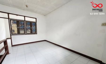 ขายอาคารพาณิชย์ / สำนักงาน - ขายอาคารพาณิชย์ 3ชั้น ถนนจันทน์ ซอยจันทน์ 51 บางคอแหลม ใกล้ BTS สะพานตากสิน